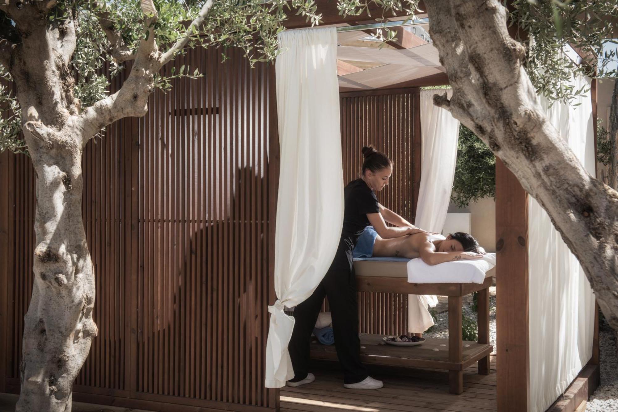 Elounda Infinity Exclusive Resort & Spa - Adults Only エクステリア 写真