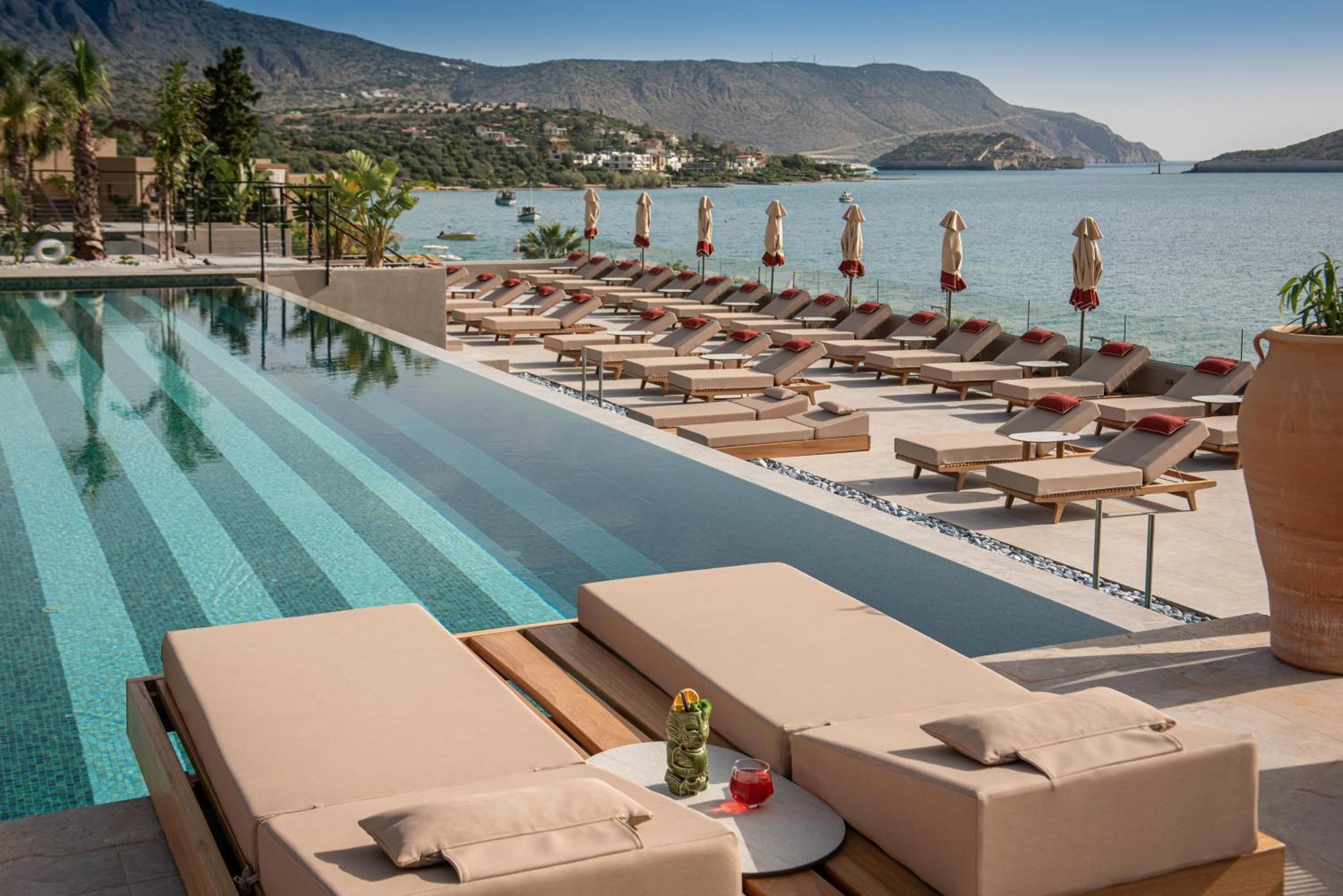 Elounda Infinity Exclusive Resort & Spa - Adults Only エクステリア 写真
